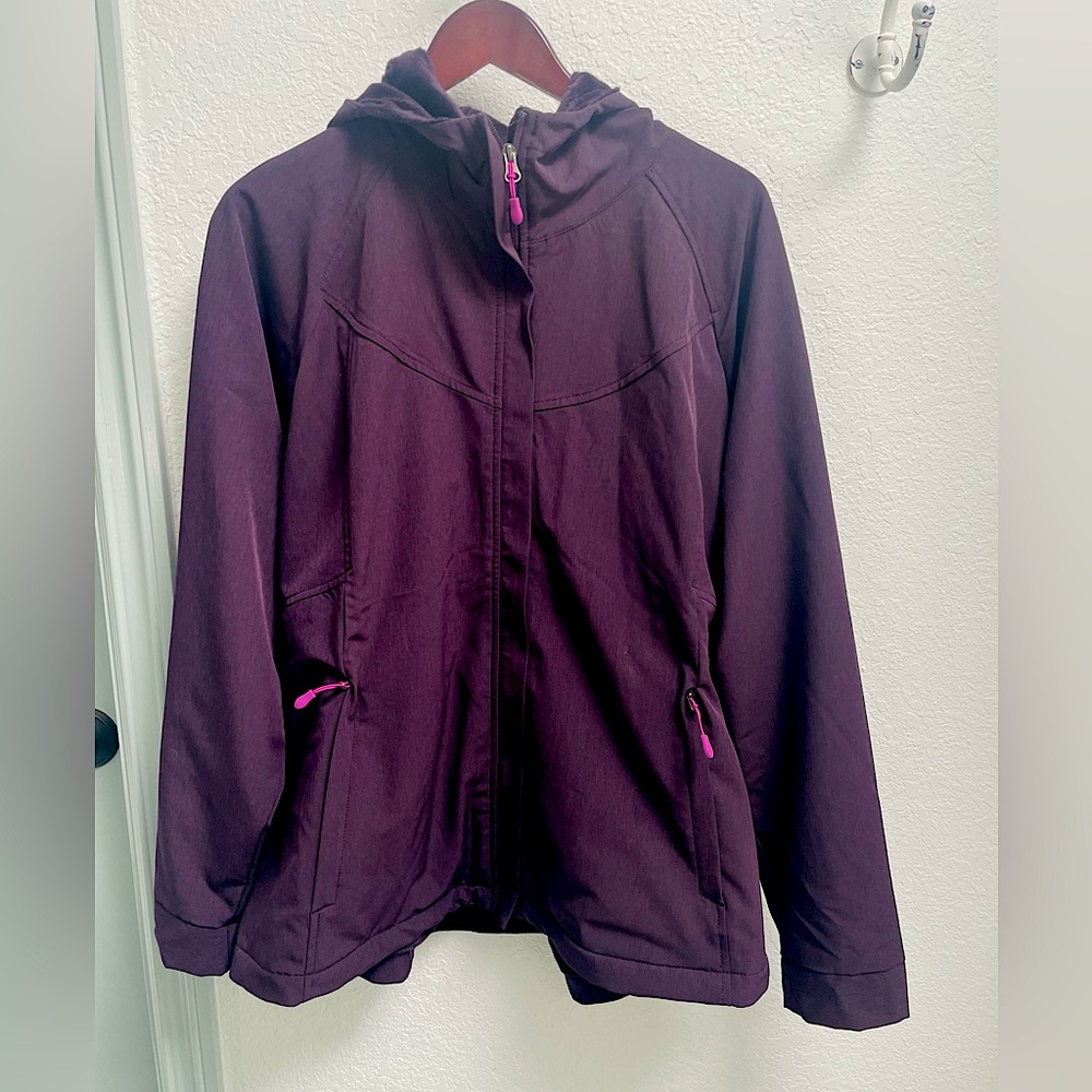 Kirkland XL Plum Soft shell jacket